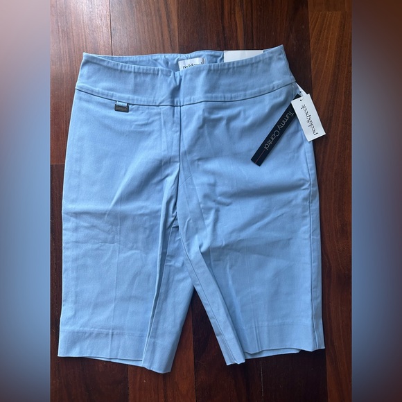 Peck & Peck Pants - Peck & Peck Women’s Blue City Shorts Size 8 Tummy Control NWT